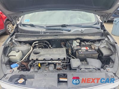 Zdjęcie 11 z 12 samochodu: 2011 KIA SPORTAGE VIN:KNDPBCA21B7074922 - miniatura
