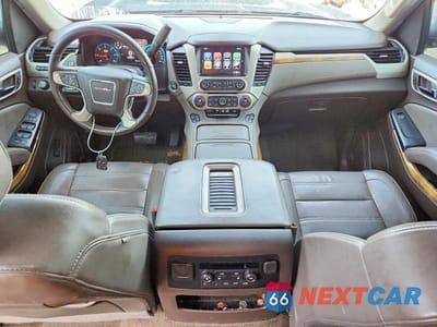 Zdjęcie 8 z 13 samochodu: 2017 GMC YUKON XL DENALI VIN:1GKS2HKJ8HR316510 - miniatura