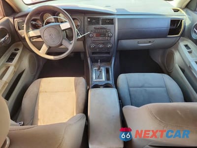 Zdjęcie 8 z 12 samochodu: 2007 DODGE CHARGER SE VIN:2B3KA43G47H878379 - miniatura