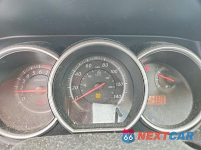 Zdjęcie 9 z 12 samochodu: 2011 NISSAN VERSA 1.8 S VIN:3N1BC1CP6BL502549 - miniatura