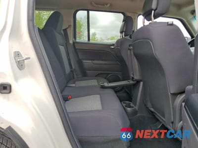 Zdjęcie 11 z 13 samochodu: 2010 JEEP PATRIOT SPORT VIN:1J4NF2GB9AD622365 - miniatura