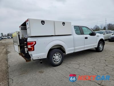 Trzecie zdjęcie samochodu z tyłu: 2018 FORD F150 SUPER CAB VIN:1FTEX1C56JKF06324 - miniatura