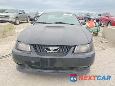Piąte zdjęcie samochodu w środku: 2000 FORD MUSTANG GT VIN:1FAFP42X2YF216440 - miniatura