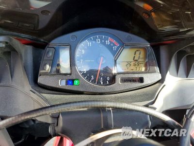 Zdjęcie 7 z 9 samochodu: 2009 HONDA CBR600 RR VIN:JH2PC40009K203170 - miniatura