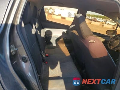 Zdjęcie 10 z 12 samochodu: 2015 TOYOTA YARIS 5-DOOR L VIN:VNKKTUD34FA044122 - miniatura