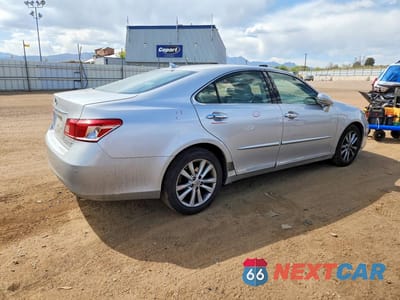 Trzecie zdjęcie samochodu z tyłu: 2011 LEXUS ES 350 VIN:JTHBK1EG9B2417668 - miniatura