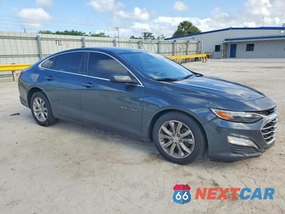 Czwarte zdjęcie samochodu z boku: 2020 CHEVROLET MALIBU LT VIN:1G1ZD5ST3LF037716 - miniatura