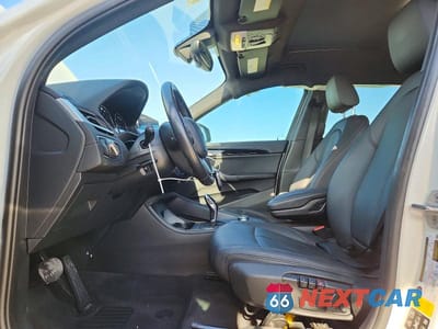 Zdjęcie 7 z 12 samochodu: 2020 BMW X1 XDRIVE28I VIN:WBXJG9C09L5P94152 - miniatura