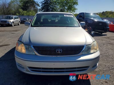 Piąte zdjęcie samochodu w środku: 2002 TOYOTA AVALON XL VIN:4T1BF28B32U228400 - miniatura