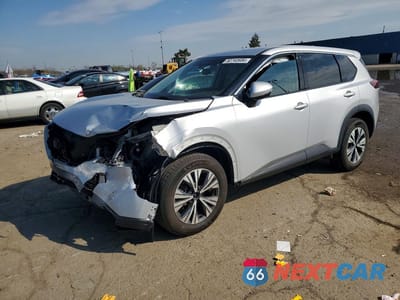 2021 NISSAN ROGUE SV 5N1AT3BA0MC705030 - główne zdjęcie licytacji z USA - miniatura