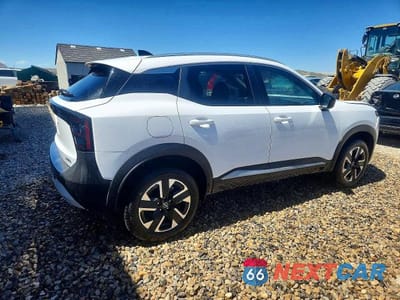 Trzecie zdjęcie samochodu z tyłu: 2026 NISSAN KICKS SV VIN:3N8AP6CB8TL372116 - miniatura