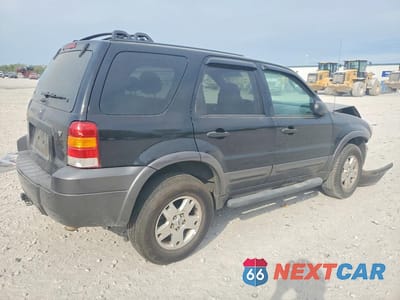 Trzecie zdjęcie samochodu z tyłu: 2006 FORD ESCAPE XLT VIN:1FMCU93196KA40693 - miniatura