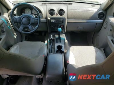 Zdjęcie 8 z 13 samochodu: 2003 JEEP LIBERTY RENEGADE VIN:1J8GL38K43W699074 - miniatura