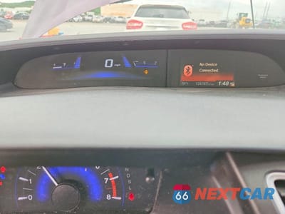 Zdjęcie 9 z 13 samochodu: 2015 HONDA CIVIC LX VIN:19XFB2F5XFE007962 - miniatura
