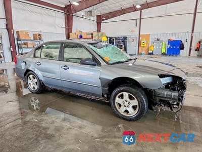 Czwarte zdjęcie samochodu z boku: 2005 CHEVROLET MALIBU LT VIN:1G1ZU548X5F168685 - miniatura