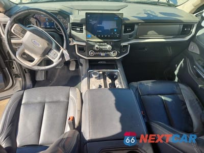 Zdjęcie 8 z 14 samochodu: 2024 FORD EXPEDITION MAX XLT VIN:1FMJK1J87REA09041 - miniatura