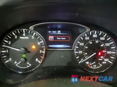 Zdjęcie 9 z 13 samochodu: 2016 NISS PATHFINDER PLATINUM VIN:5N1AR2MM3GC612071 - miniatura