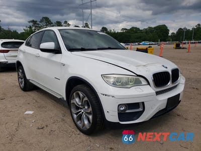 Czwarte zdjęcie samochodu z boku: 2013 BMW X6 XDRIVE35I VIN:5UXFG2C53DL786260 - miniatura