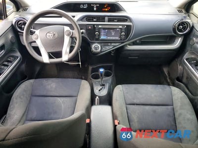 Zdjęcie 8 z 13 samochodu: 2015 TOYOTA PRIUS C TWO VIN:JTDKDTB31F1586524 - miniatura
