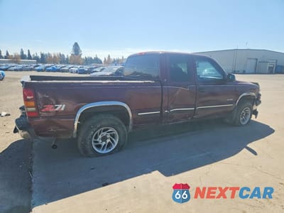 Trzecie zdjęcie samochodu z tyłu: 1999 CHEVROLET SILVERADO K1500 VIN:1GCEK19T7XZ134383 - miniatura