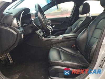 Zdjęcie 7 z 12 samochodu: 2021 MERCEDES-BENZ C 300 4MATIC VIN:W1KWF8EB9MR632973 - miniatura