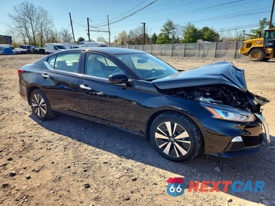 Czwarte zdjęcie samochodu z boku: 2022 NISSAN ALTIMA SV VIN:1N4BL4DW3NN377346 - miniatura
