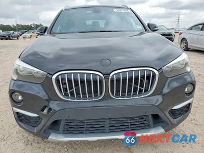 Piąte zdjęcie samochodu w środku: 2018 BMW X1 XDRIVE28I VIN:WBXHT3C39J5K25641 - miniatura