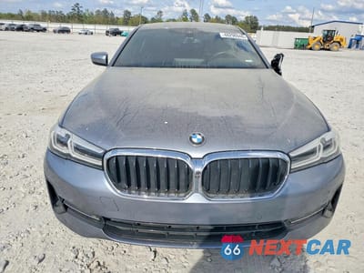 Piąte zdjęcie samochodu w środku: 2021 BMW 530 XI VIN:WBA13BJ01MCF18502 - miniatura