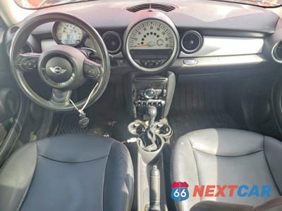 Zdjęcie 8 z 12 samochodu: 2013 MINI COOPER VIN:WMWSU3C53DT681102 - miniatura