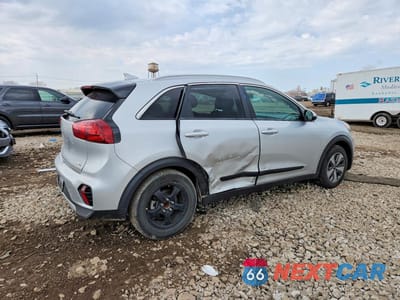 Trzecie zdjęcie samochodu z tyłu: 2020 KIA NIRO LX VIN:KNDCB3LC2L5361588 - miniatura
