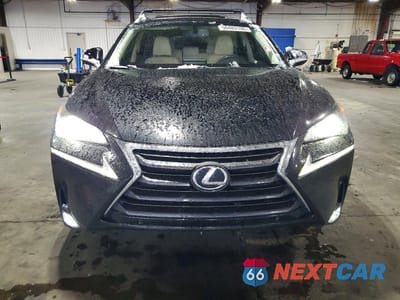 Piąte zdjęcie samochodu w środku: 2015 LEXUS NX 200T VIN:JTJBARBZ3F2034434 - miniatura