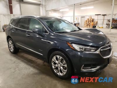 Czwarte zdjęcie samochodu z boku: 2020 BUICK ENCLAVE AVENIR VIN:5GAEVCKW5LJ121665 - miniatura