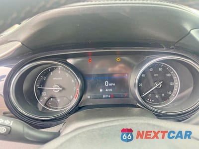Zdjęcie 8 z 10 samochodu: 2020 BUICK ENCORE GX SELECT VIN:KL4MMDSL2LB096513 - miniatura
