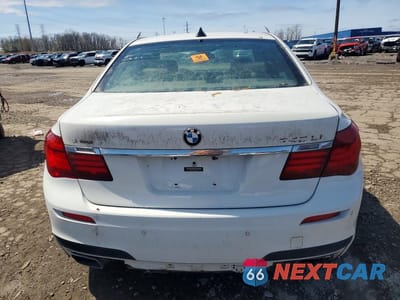 Zdjęcie 6 z 12 samochodu: 2013 BMW 740 LXI VIN:WBAYF4C54DD281523 - miniatura