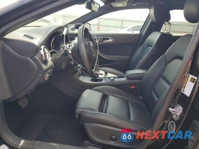 Zdjęcie 7 z 12 samochodu: 2019 MERCEDES-BENZ GLA 250 VIN:WDCTG4EB9KU018738 - miniatura