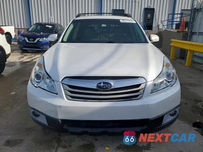 Piąte zdjęcie samochodu w środku: 2010 SUBARU OUTBACK VIN:4S4BRELC7A2377038 - miniatura