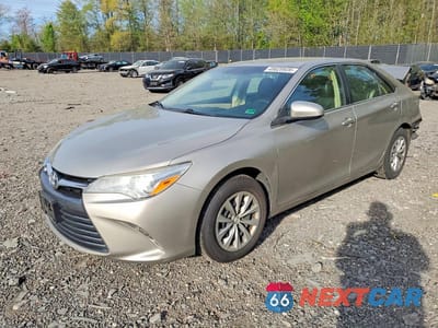 2017 TOYOTA CAMRY LE 4T1BF1FK6HU692268 - główne zdjęcie licytacji z USA - miniatura