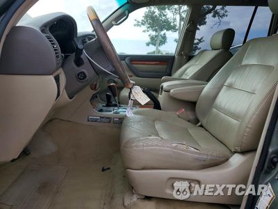 Zdjęcie 7 z 13 samochodu: 2006 LEXUS LX 470 VIN:JTJHT00W164015619 - miniatura
