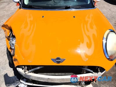 Zdjęcie 11 z 12 samochodu: 2017 MINI COOPER VIN:WMWXP5C34H2G61057 - miniatura