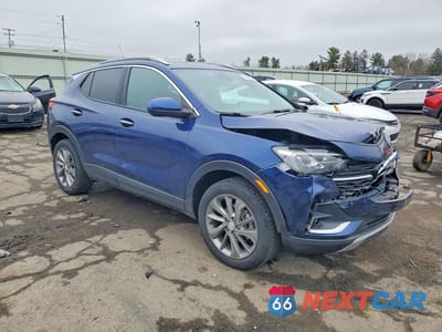 Czwarte zdjęcie samochodu z boku: 2023 BUICK ENCORE GX ESSENCE VIN:KL4MMGSL6PB129021 - miniatura
