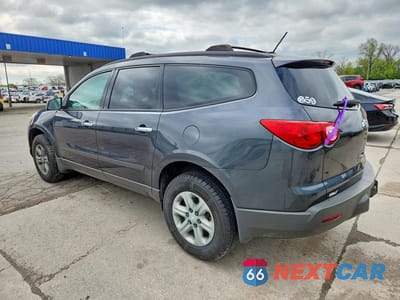 Drugie zdjęcie samochodu z przodu: 2012 CHEVROLET TRAVERSE LS VIN:1GNKRFED1CJ373261 - miniatura