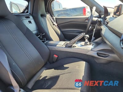 Zdjęcie 10 z 13 samochodu: 2025 MAZDA MX-5 MIATA SPORT VIN:JM1NDAB75S0659611 - miniatura
