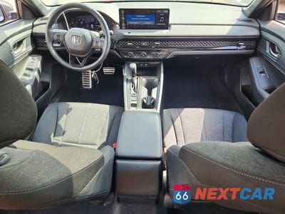 Zdjęcie 8 z 12 samochodu: 2024 HONDA ACCORD HYBRID SPORT VIN:1HGCY2F5XRA063961 - miniatura