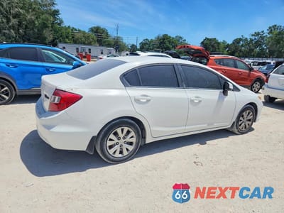 Trzecie zdjęcie samochodu z tyłu: 2012 HONDA CIVIC LX VIN:19XFB2F58CE073941 - miniatura