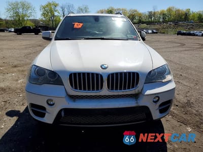 Piąte zdjęcie samochodu w środku: 2012 BMW X5 XDRIVE50I VIN:5UXZV8C56CL425836 - miniatura