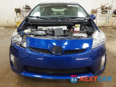 Piąte zdjęcie samochodu w środku: 2010 TOYOTA PRIUS V VIN:JTDKN3DU4A0071969 - miniatura