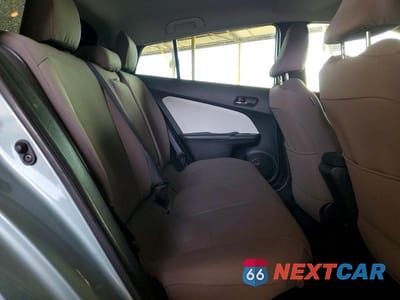 Zdjęcie 10 z 12 samochodu: 2016 TOYOTA PRIUS TWO VIN:JTDKBRFU8G3023309 - miniatura
