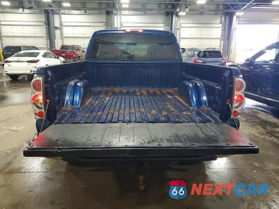 Zdjęcie 6 z 12 samochodu: 2001 GMC NEW SIERRA K1500 VIN:1GTEK19T91E234046 - miniatura