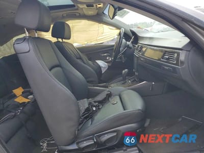 Zdjęcie 7 z 12 samochodu: 2009 BMW 328 I SULEV VIN:WBAWV13569P122775 - miniatura