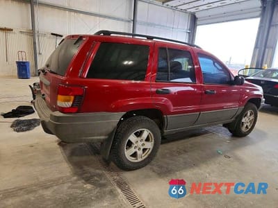 Trzecie zdjęcie samochodu z tyłu: 2002 JEEP GRAND CHEROKEE LAREDO VIN:1J4GW48N82C188976 - miniatura